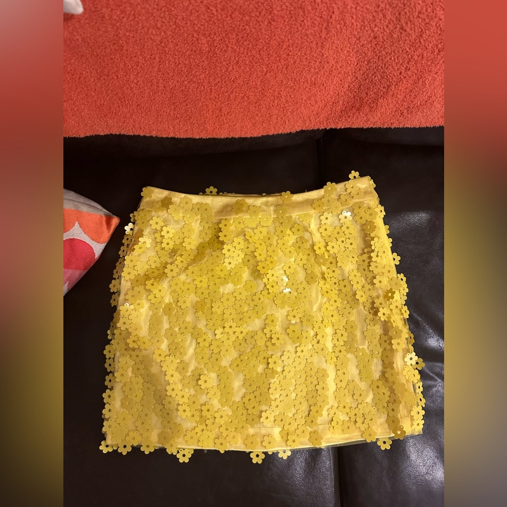 Delicate Flower Sequin Mini Skirt